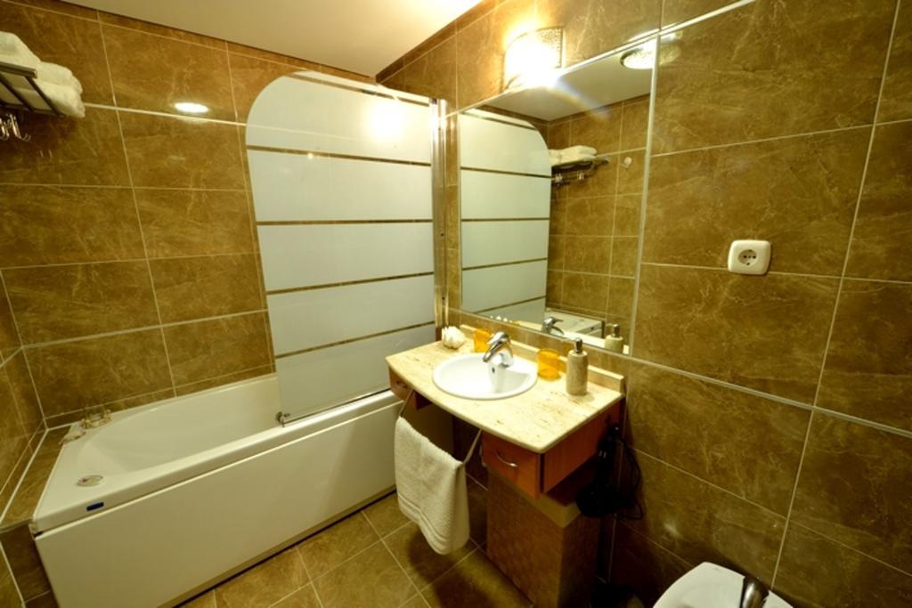 Apartamentomirada Apartment Estepona Exterior photo